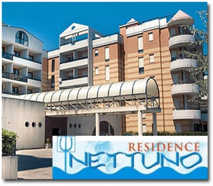 Residence Nettuno Campomarino  Bagian luar foto