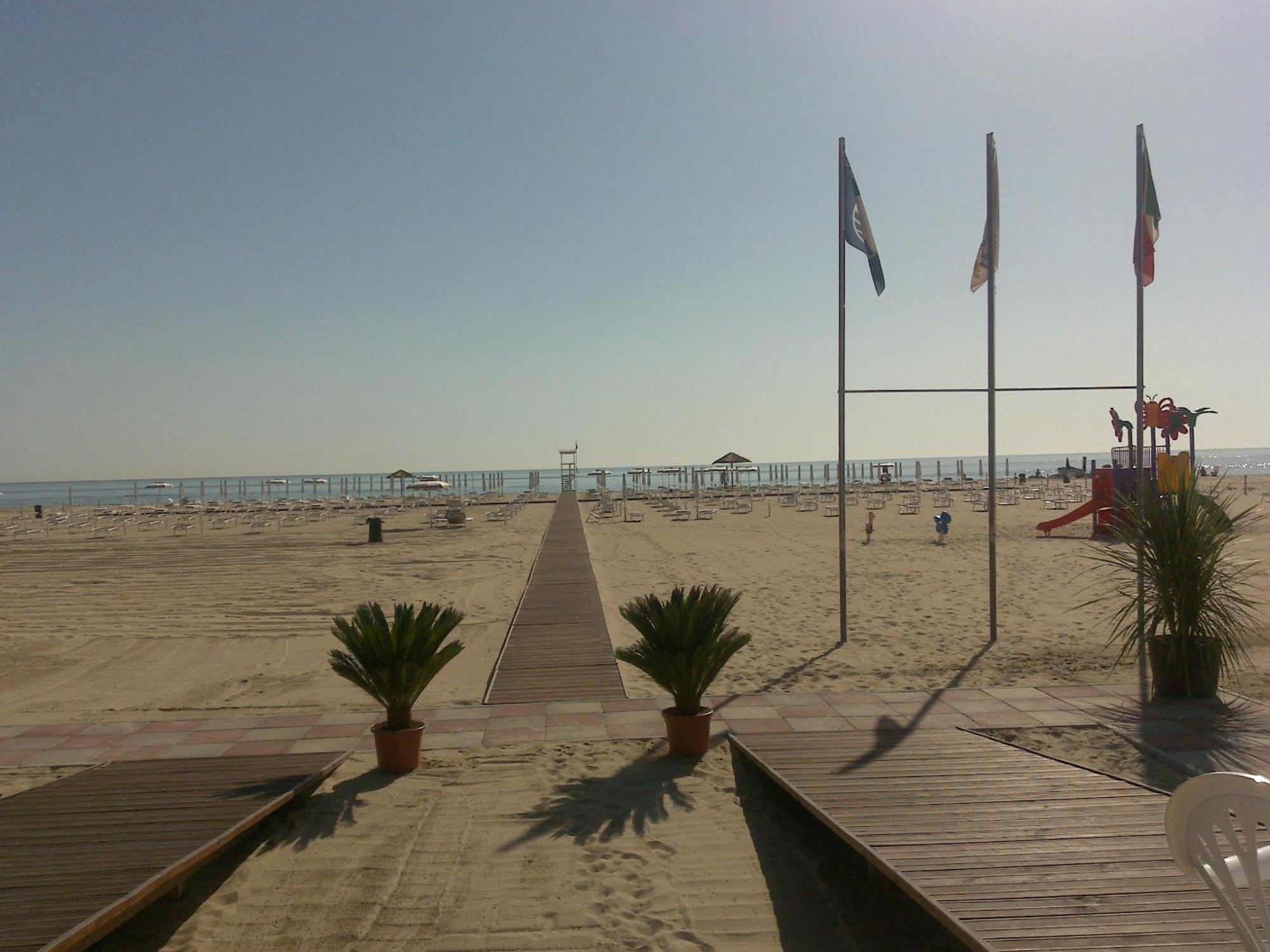 Residence Nettuno Campomarino  Bagian luar foto